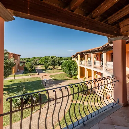 Apartment Baia Dei Mirti Vignola Mare