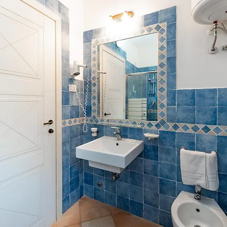 Apartment Baia Dei Mirti Vignola Mare