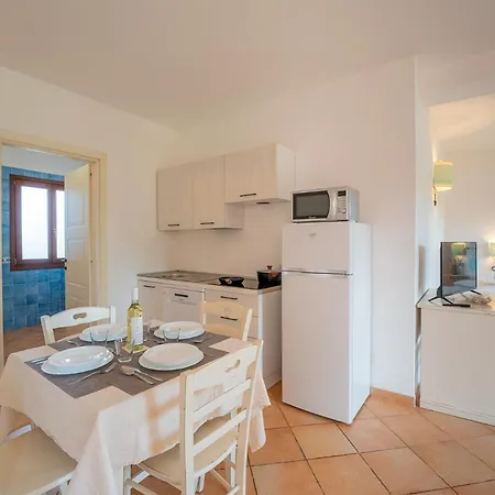 公寓 Baia Dei Mirti Vignola Mare