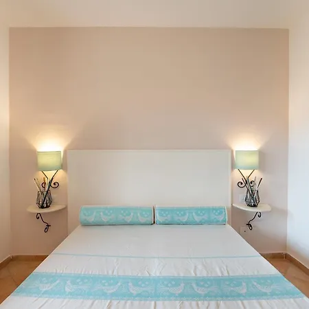 Apartment Baia Dei Mirti Vignola Mare