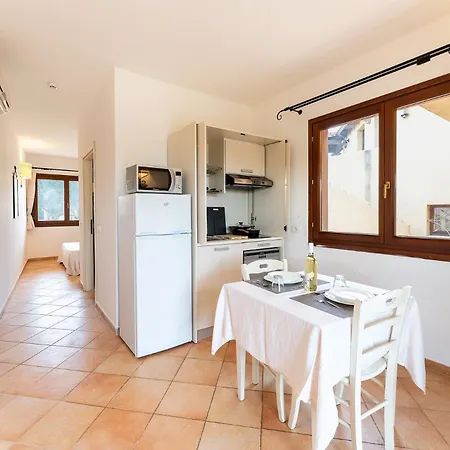 Baia Dei Mirti * Vignola Mare