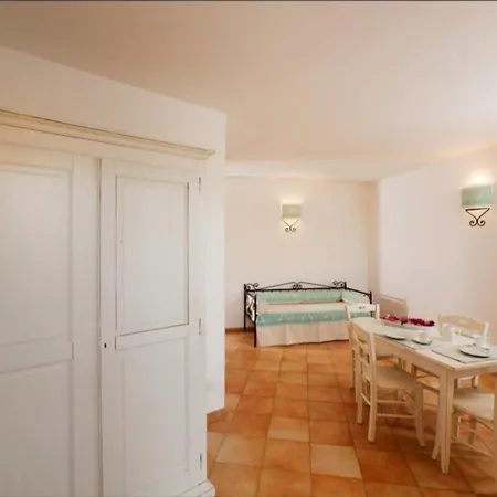 Apartment Baia Dei Mirti Vignola Mare